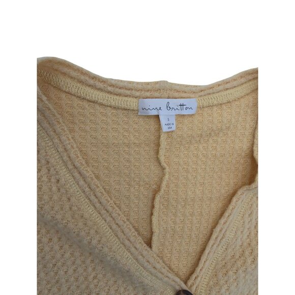 Nine Britton Womens Yellow Waffle Knit Button-Up Short Sleeve Top With Tie Front - Picture 3 of 5